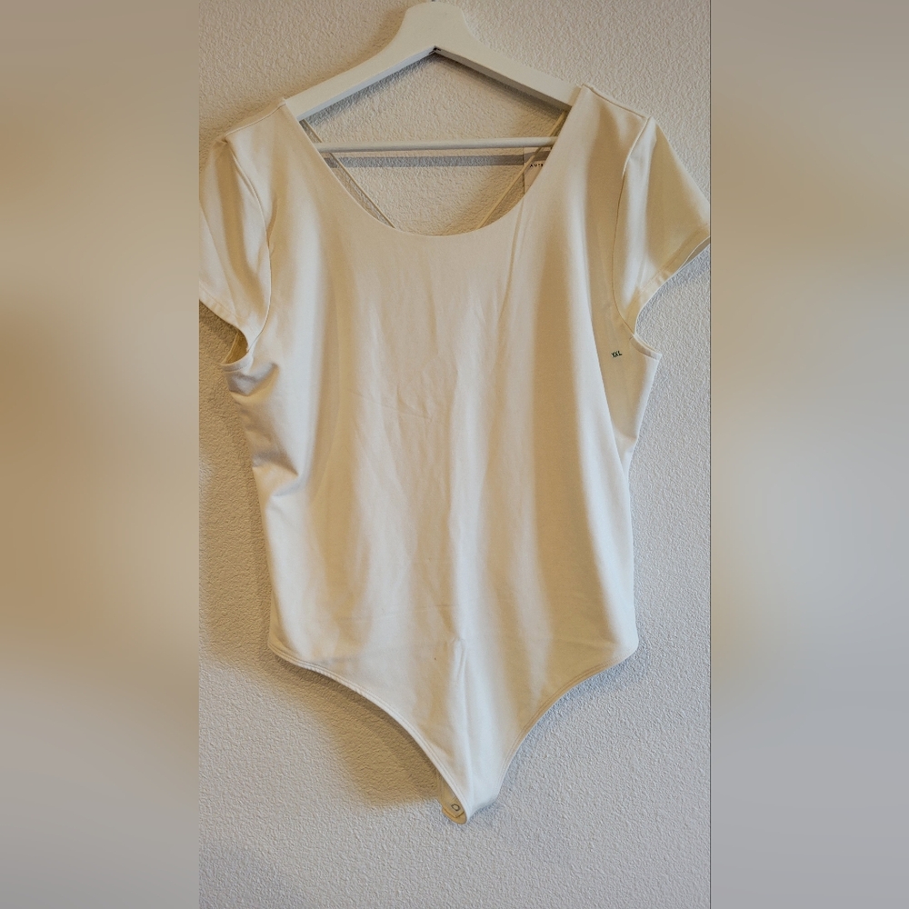 Cross-back Bodysuit AE in Cream